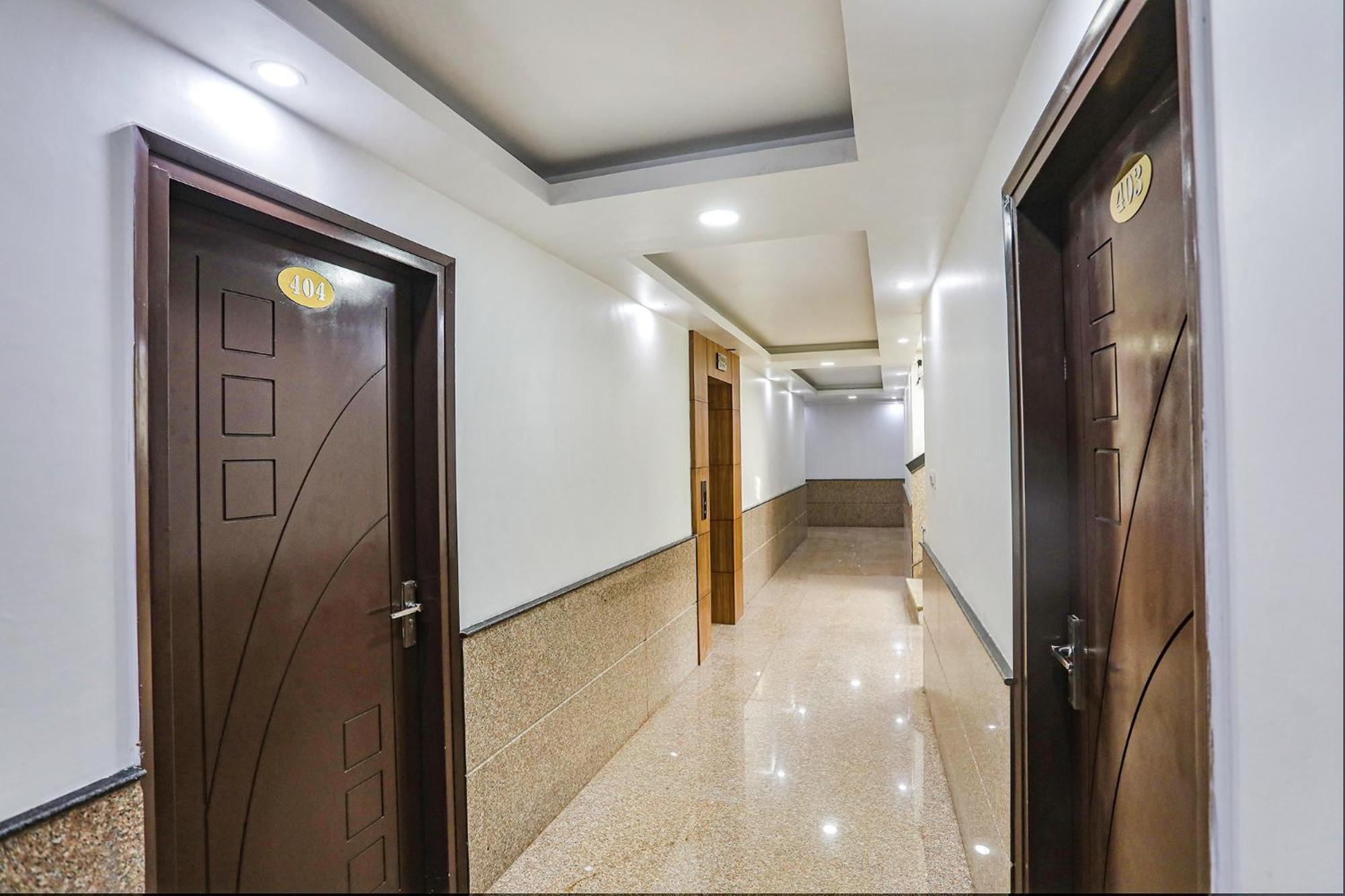 Fabhotel Unique Stay Noida Kültér fotó