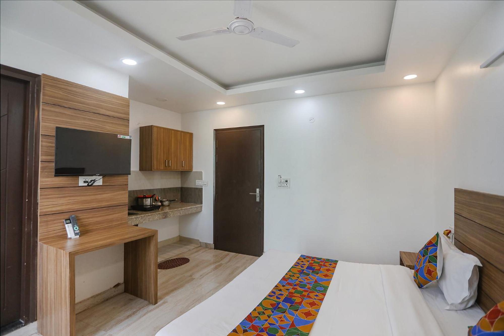 Fabhotel Unique Stay Noida Kültér fotó